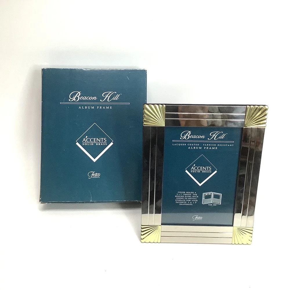 NEW Fetco Solid Brass Beacon Hill Frame Hinged Holds 5 x 7 Photo Box Easel‎
